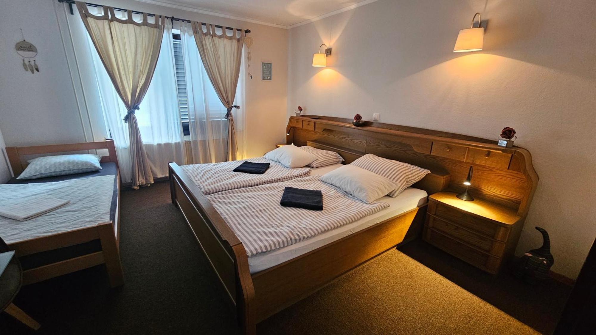 Rooms Malina Blejska Dobrava Exterior foto