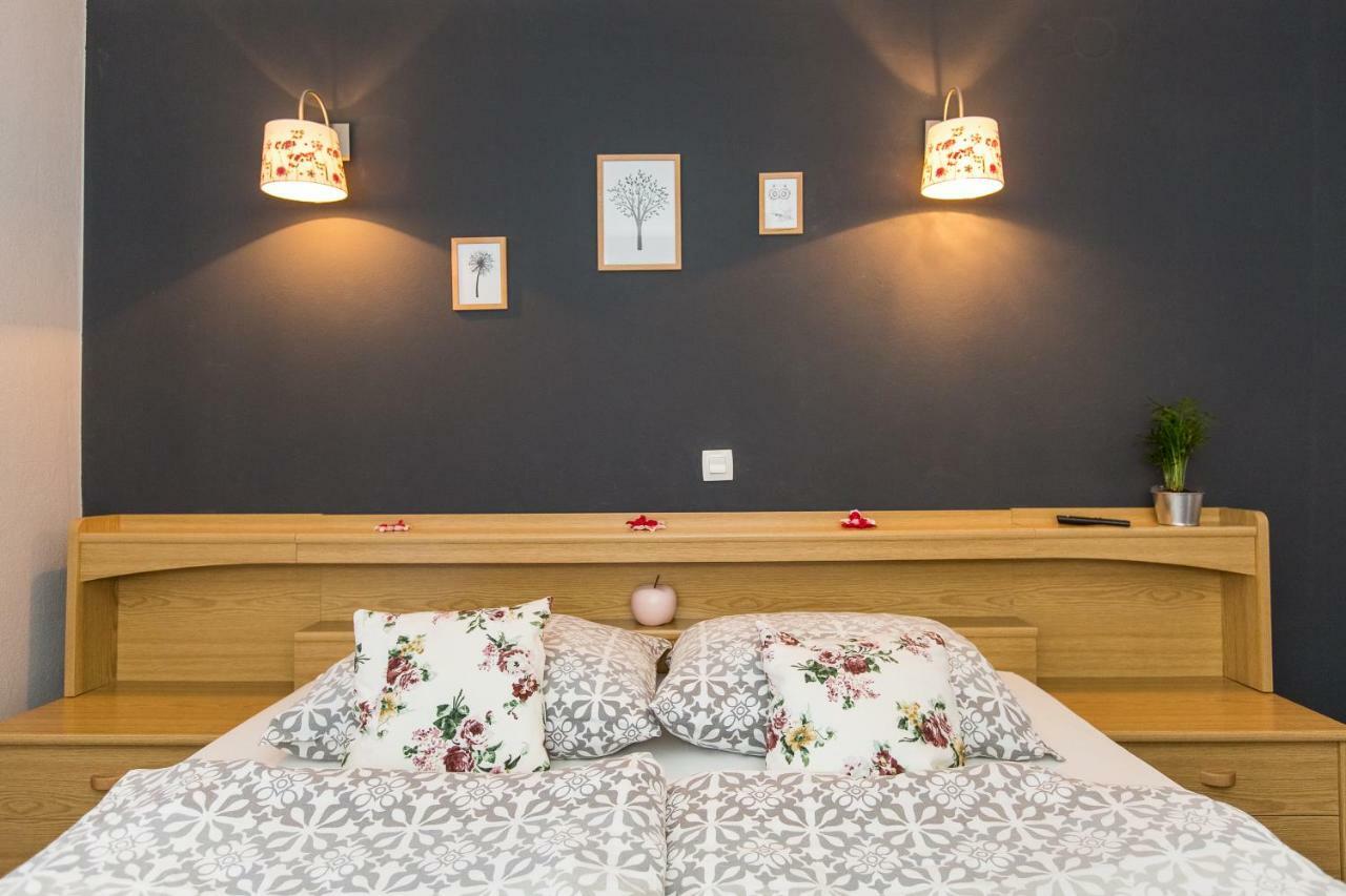 Rooms Malina Blejska Dobrava Exterior foto